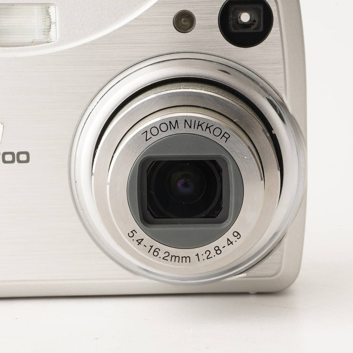 Nikon Coolpix 3700 (Silver) - Filem.sg