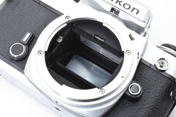 Nikon FE Silver