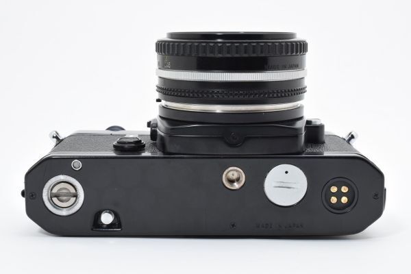 Nikon FE + Ai-s Nikkor 50mm f/1.8 (Black)