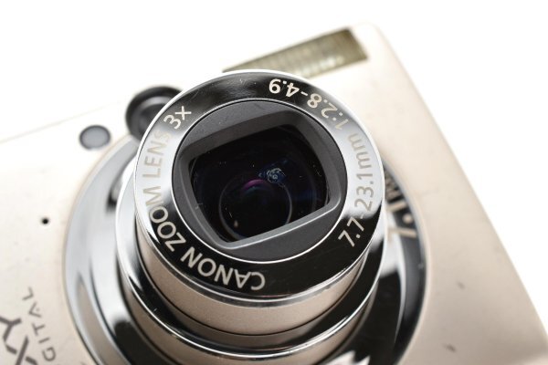 Canon IXY DIGITAL 700