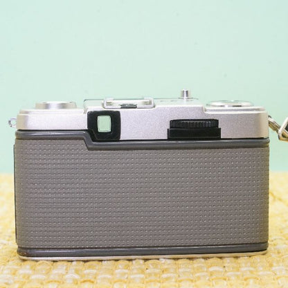 Olympus PEN EE-2 - Filem.sg