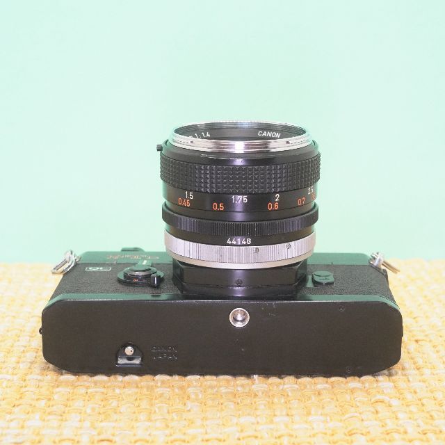 Canon FTb-N 50mm F1.4 (Black) - Filem.sg
