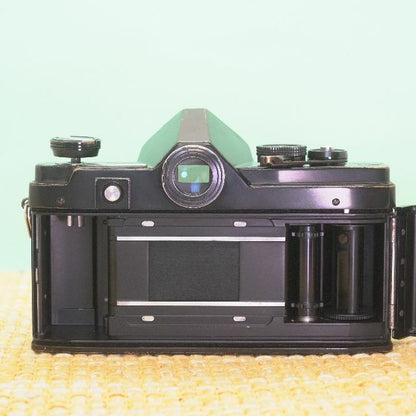 Minolta SR-7 (Black) - Filem.sg