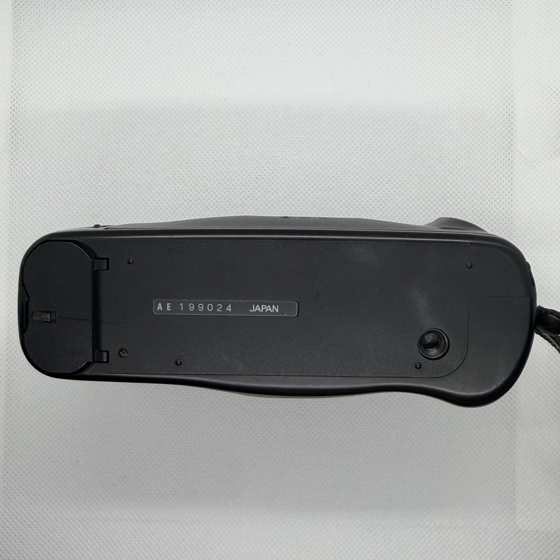 Ricoh RZ-800 Date, bottom