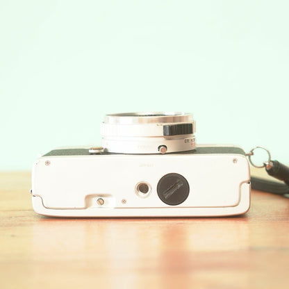 Konica C35 - Filem.sg