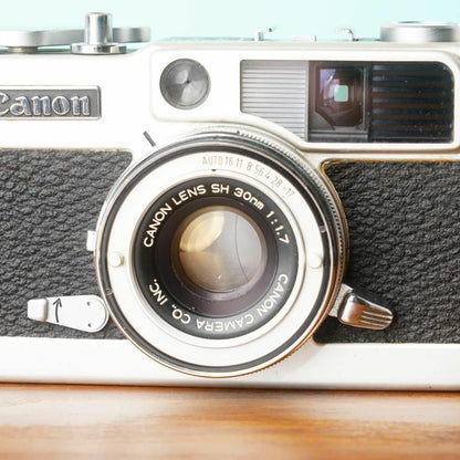 Canon Demi EE17 with case - Filem.sg