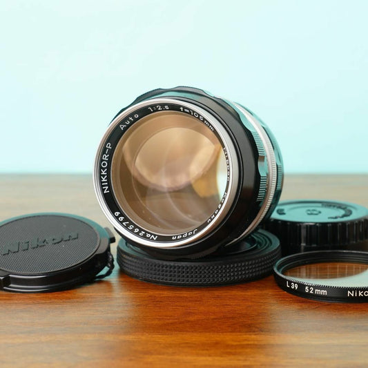 Nikon NIKKOR-P 105mm f2.5 - Filem.sg