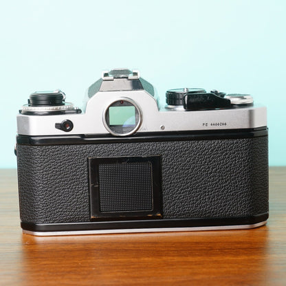 Nikon FE - Filem.sg