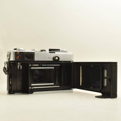 Olympus 35 DC late type - Filem.sg
