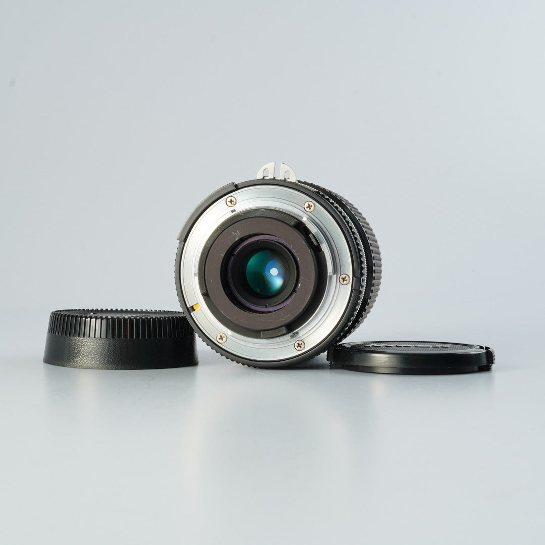 Nikon Ai Zoom-NIKKOR 43-86mm f3.5 - Filem.sg