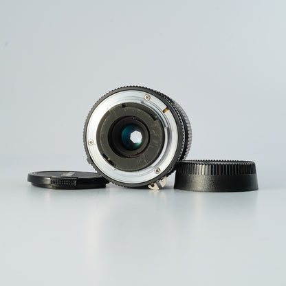Nikon Ai Zoom-NIKKOR 43-86mm f3.5 - Filem.sg