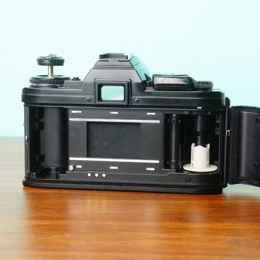 Minolta X-700 - Filem.sg