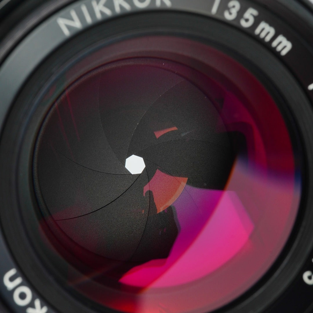 Nikon Ai Nikkor 135mm f3.5 - Filem.sg