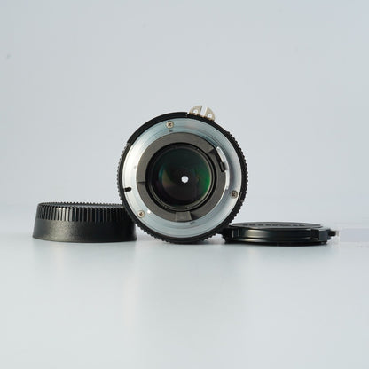 Nikon Ai Nikkor 85mm f2 - Filem.sg