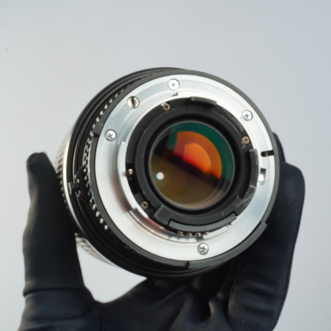 Nikon AF Nikkor 70-210mm f4-5.6 - Filem.sg