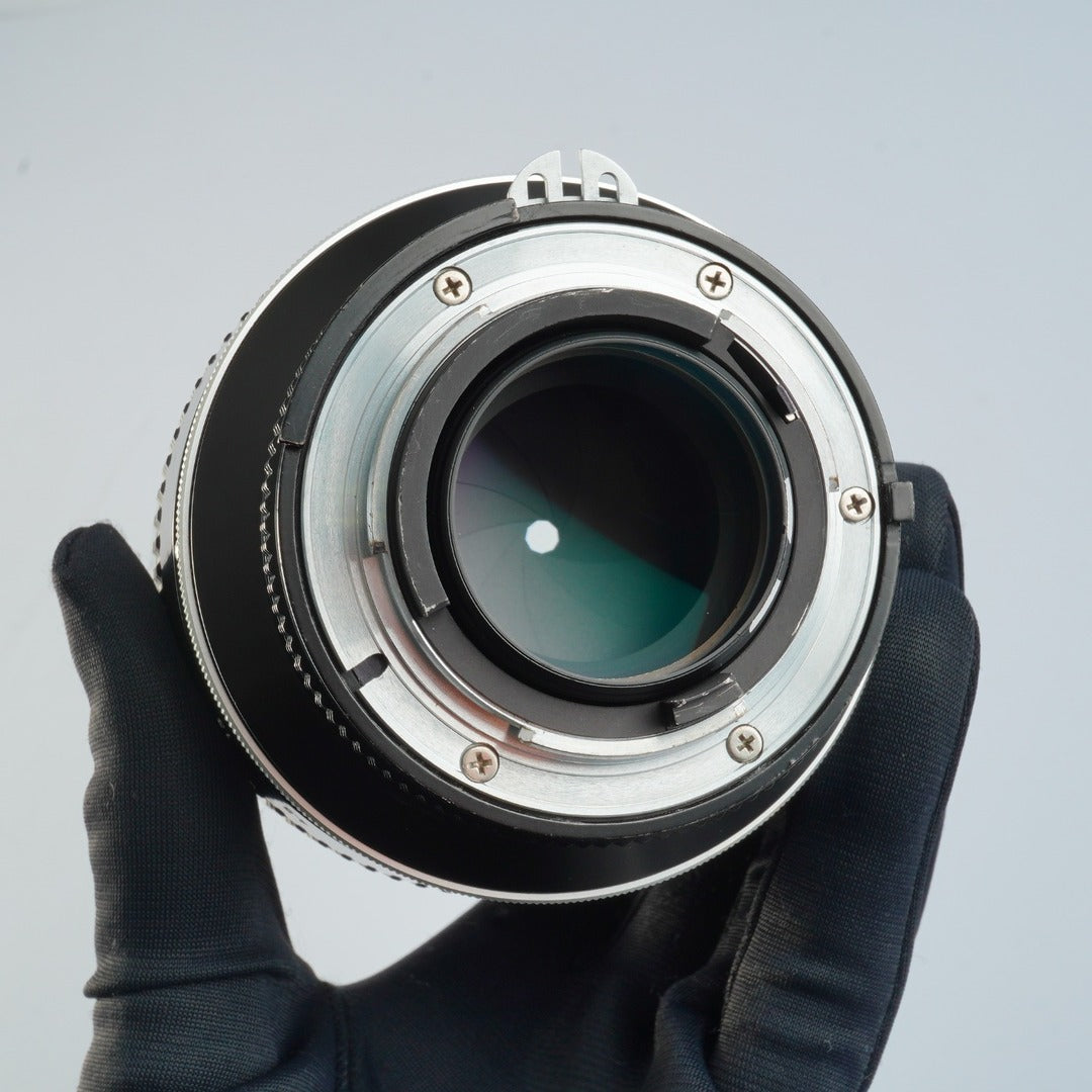 Nikon Ai Nikkor 135mm f2 - Filem.sg