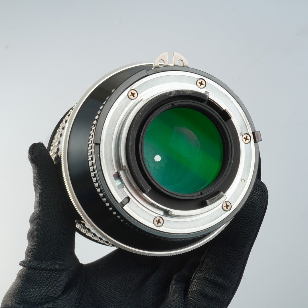 Nikon Ai-S Nikkor ED 180mm f2.8 - Filem.sg