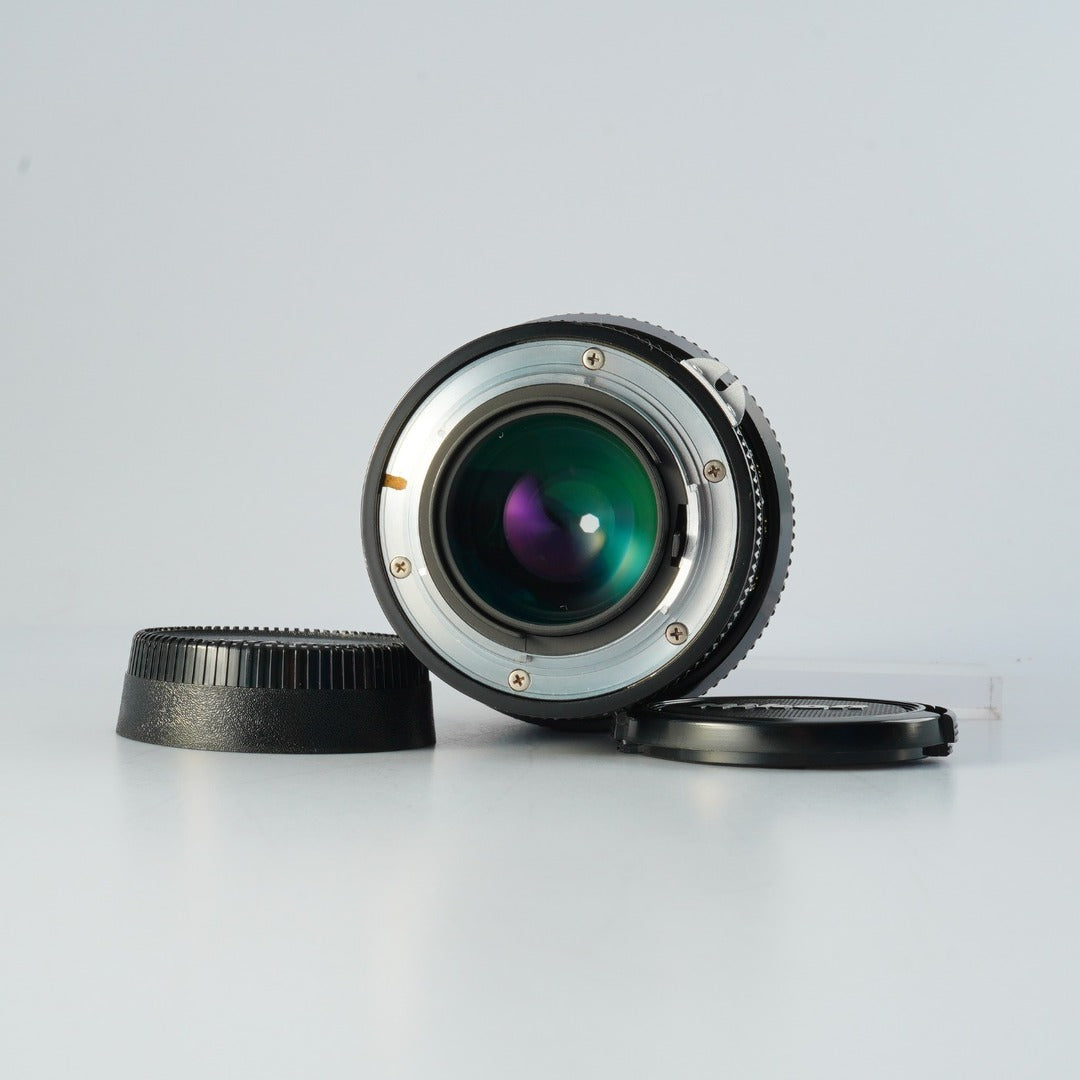 Nikon Ai Zoom Nikkor 80-200mm f4.5 - Filem.sg