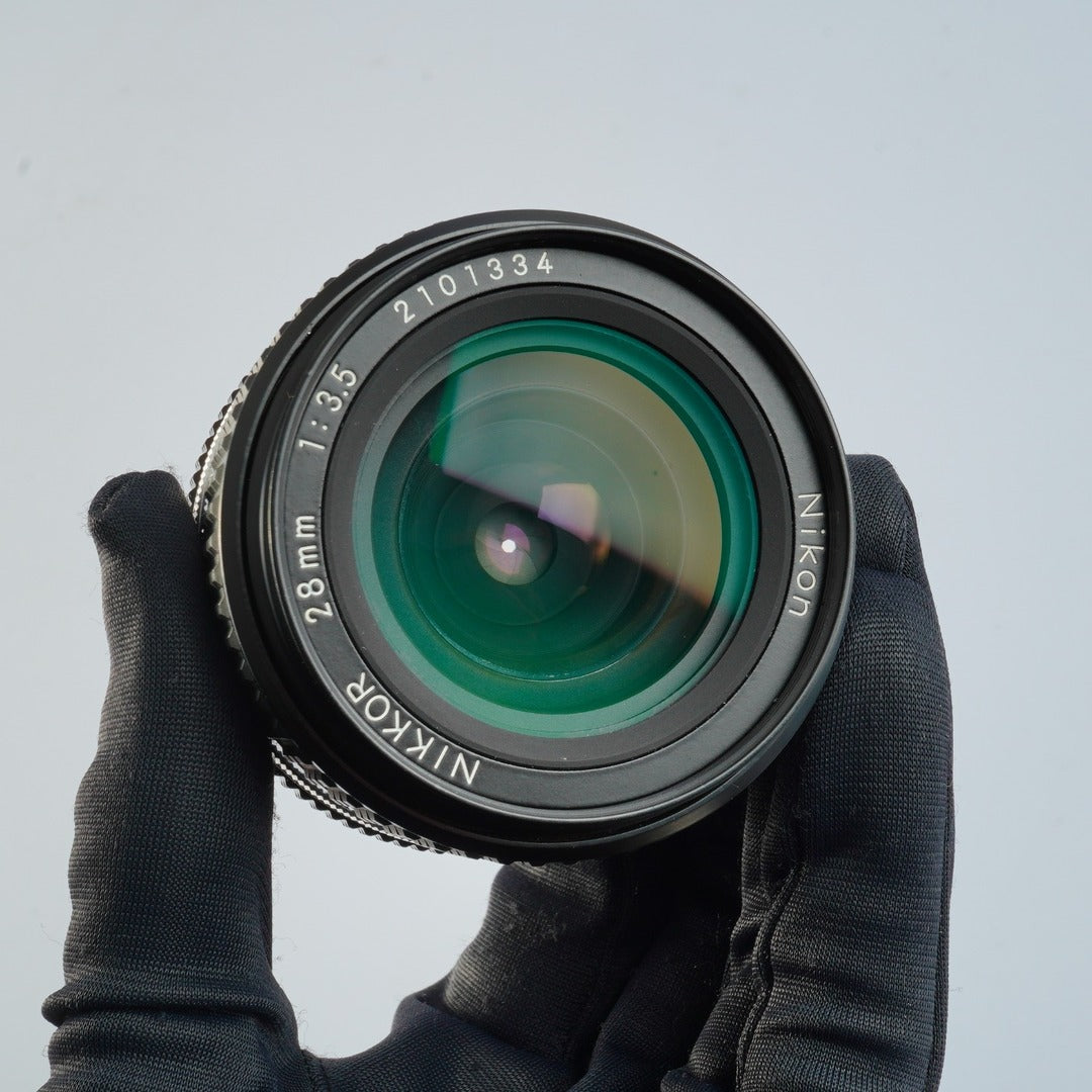 Nikon Ai-S Nikkor 28mm f3.5 - Filem.sg