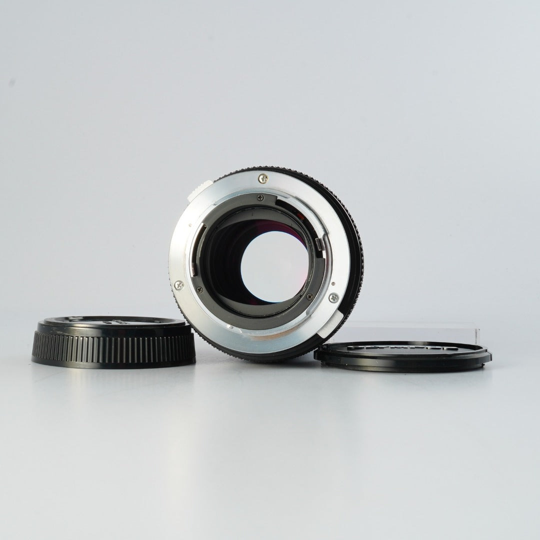 Olympus OM-SYSTEM Zuiko MC AUTO-T 200mm f4 - Filem.sg