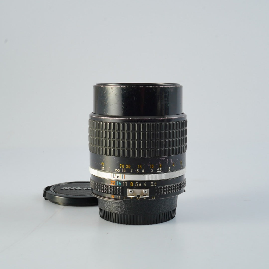Nikon Ai-S Nikkor 105mm f2.5 - Filem.sg
