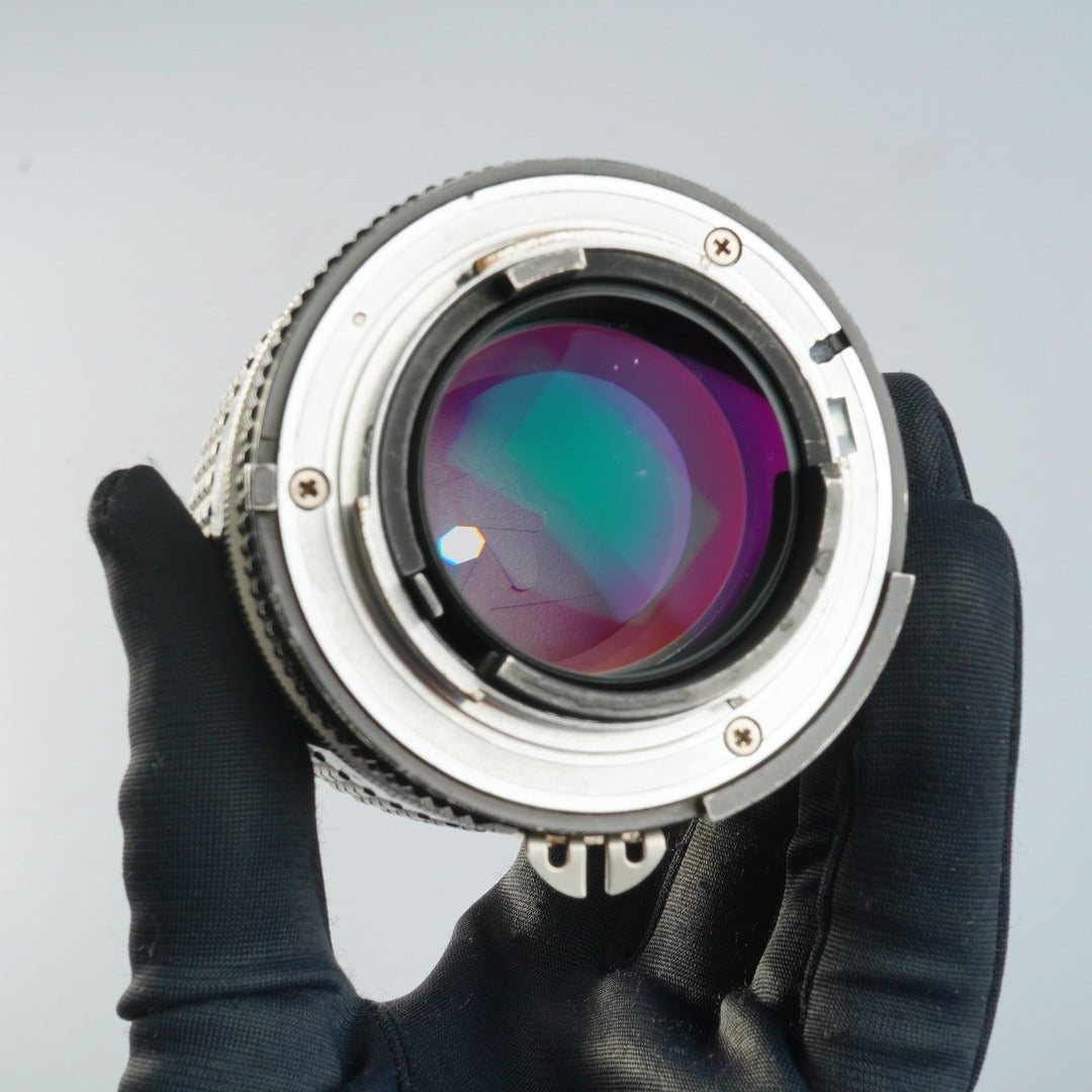 Nikon Ai-S Nikkor 105mm f2.5 - Filem.sg