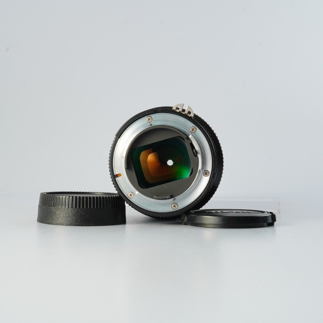 Nikon Ai Zoom Nikkor 80-200mm f4.5 - Filem.sg