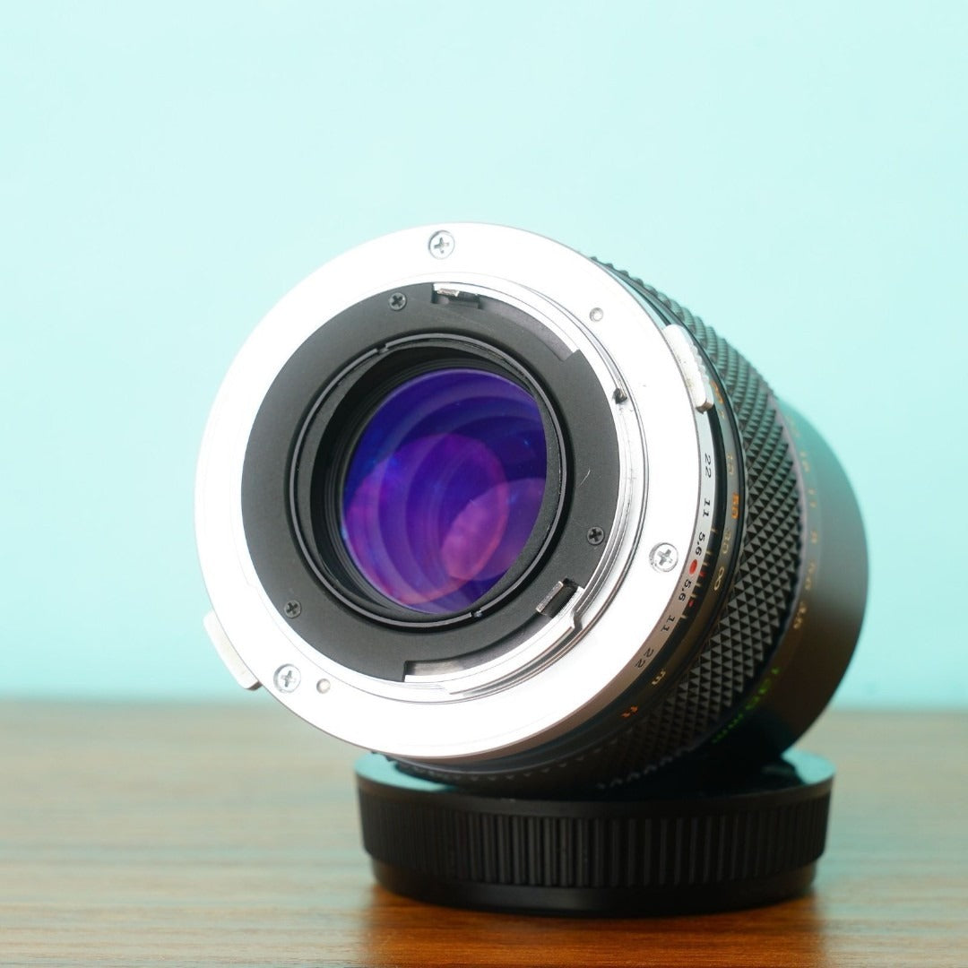 Olympus E.ZUIKO AUTO-T 135mm F3.5 with case - Filem.sg