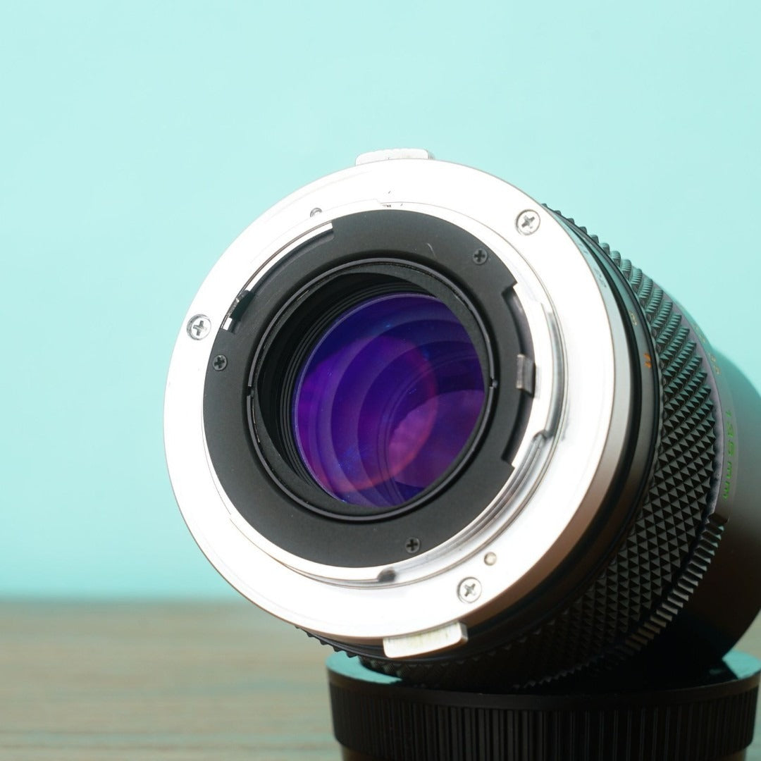 Olympus E.ZUIKO AUTO-T 135mm F3.5 with case - Filem.sg