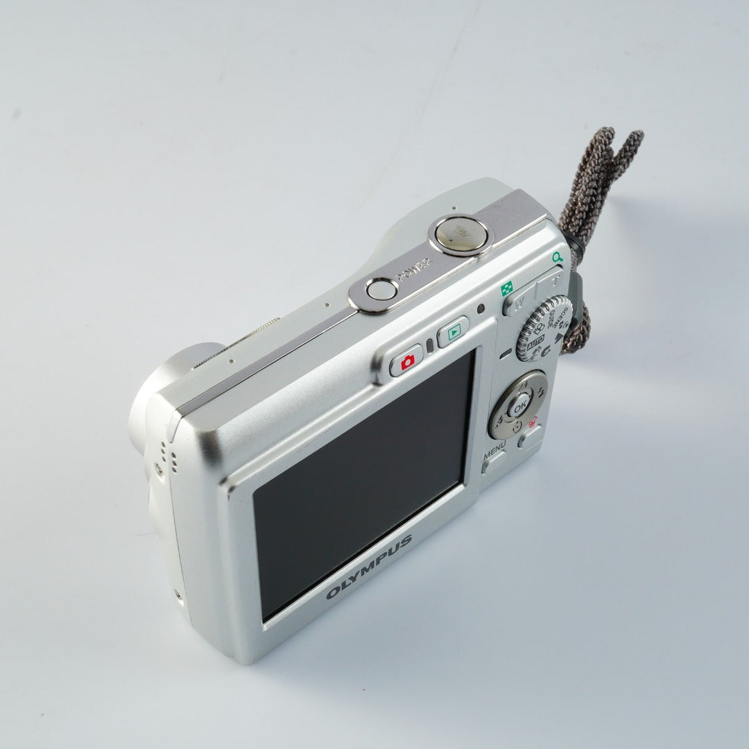 Olympus FE-180 - Filem.sg