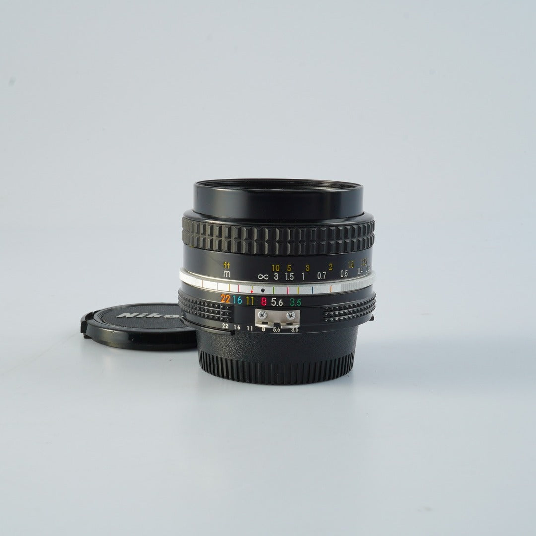 Nikon Ai Nikkor 20mm f3.5 - Filem.sg