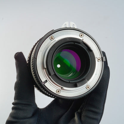 Nikon Ai Nikkor 200mm f4 - Filem.sg