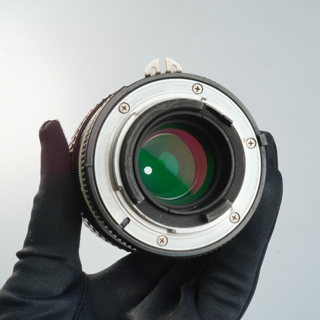 Nikon Ai Nikkor 200mm f4 - Filem.sg