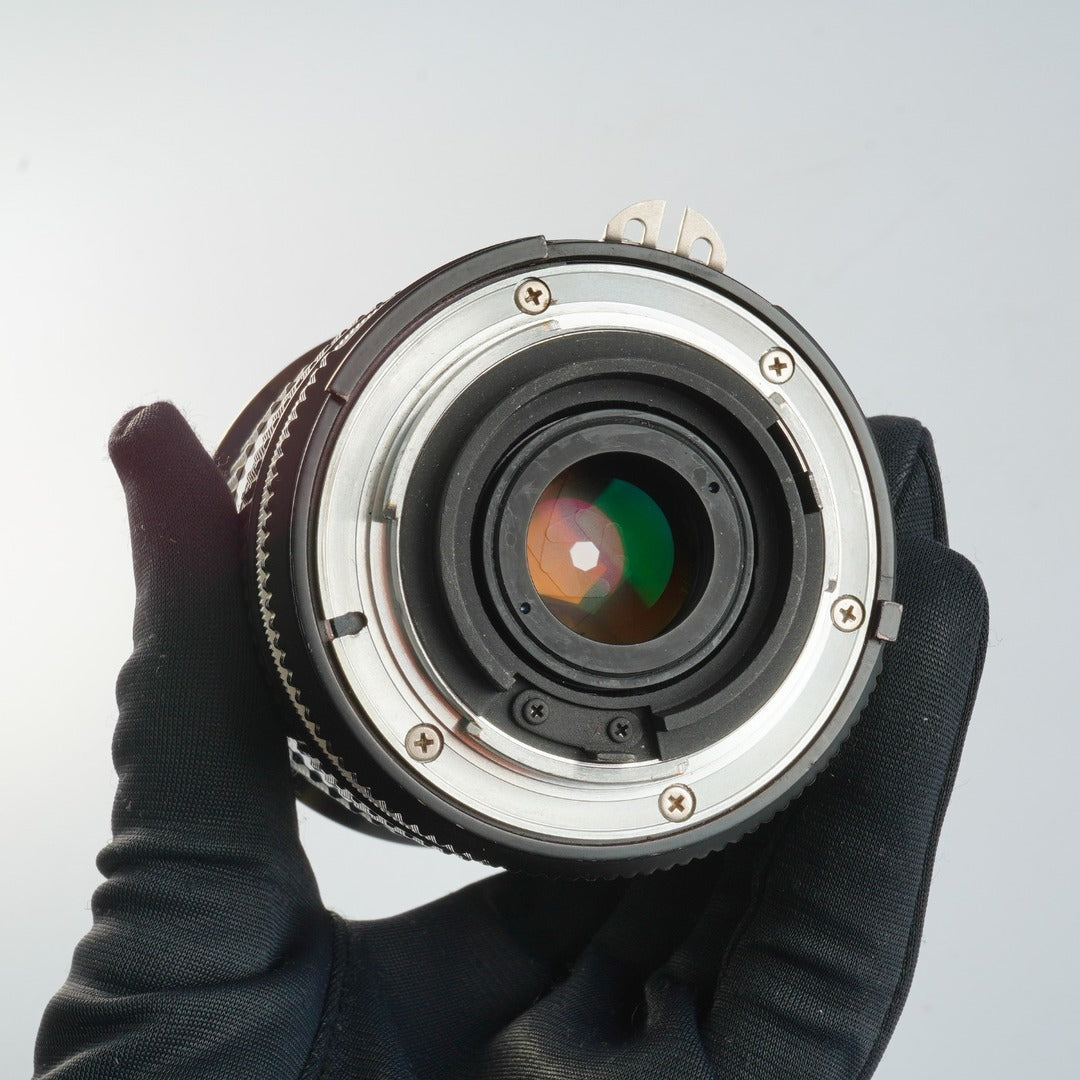 Nikon Ai Zoom Nikkor 35-70mm f3.5 - Filem.sg
