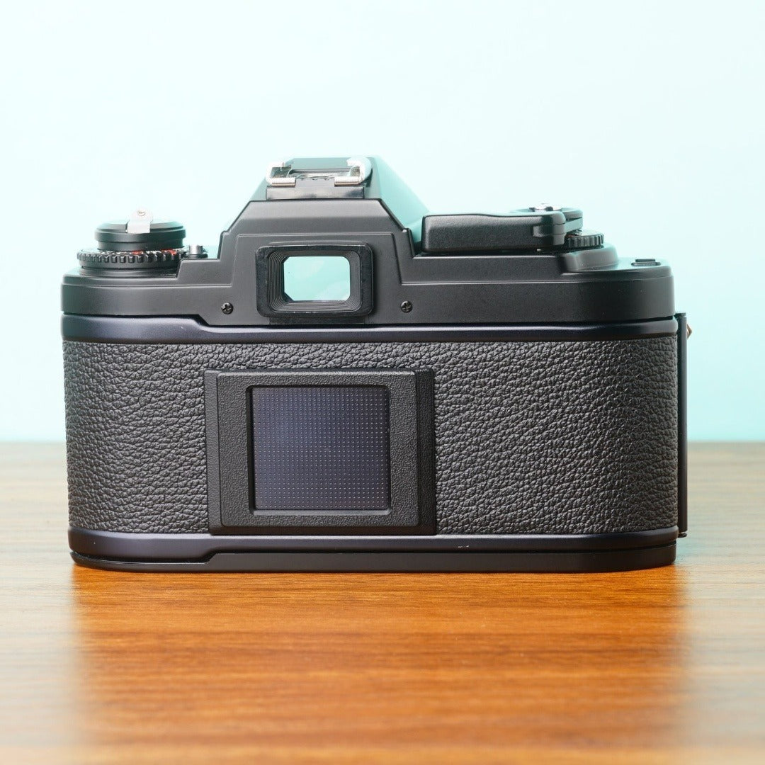 Nikon FG (Black) - Filem.sg