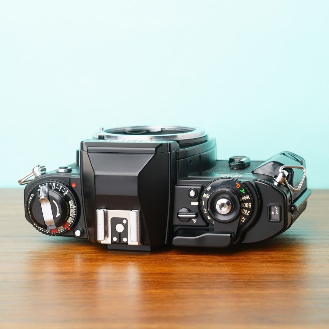 Nikon FG (Black) - Filem.sg