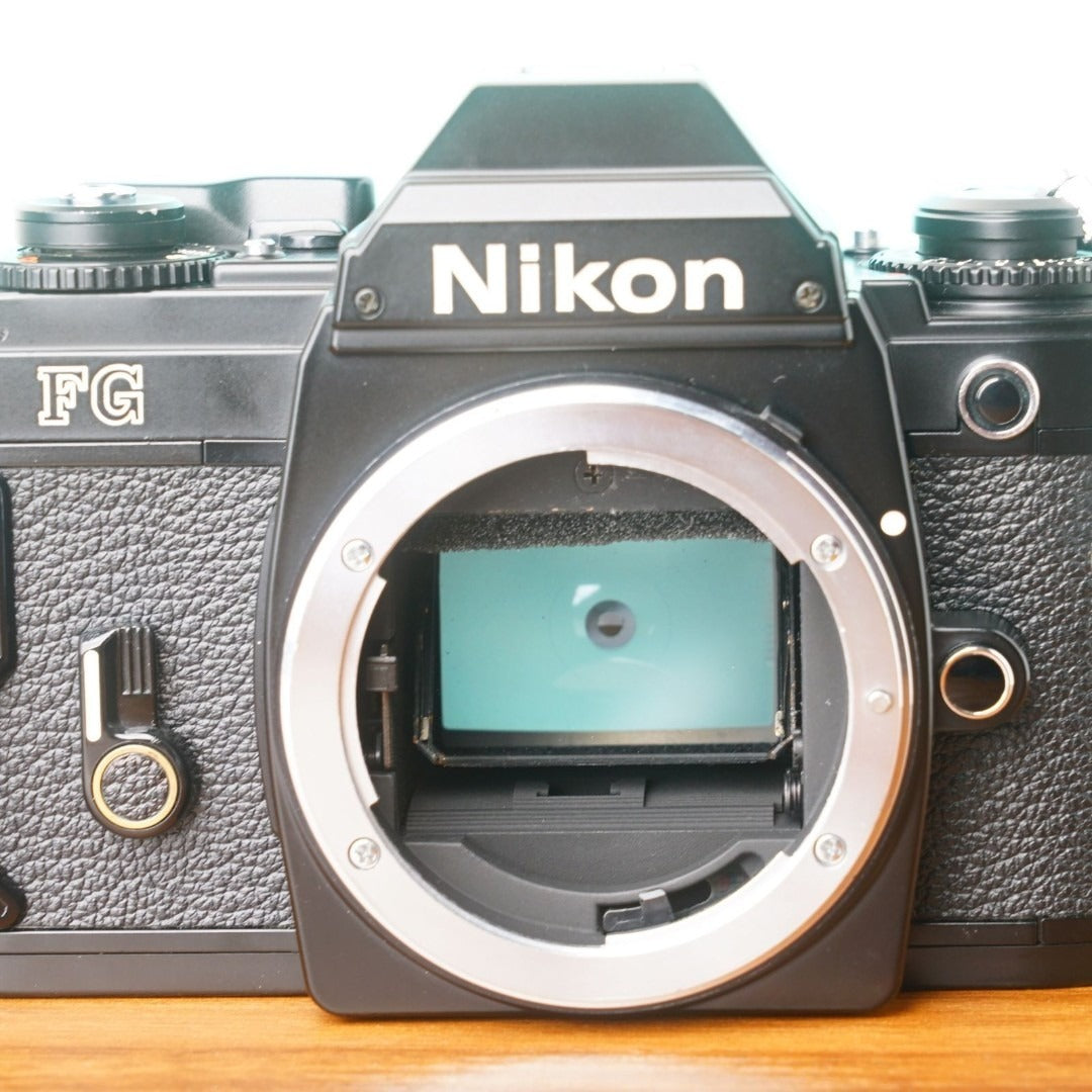 Nikon FG (Black) - Filem.sg