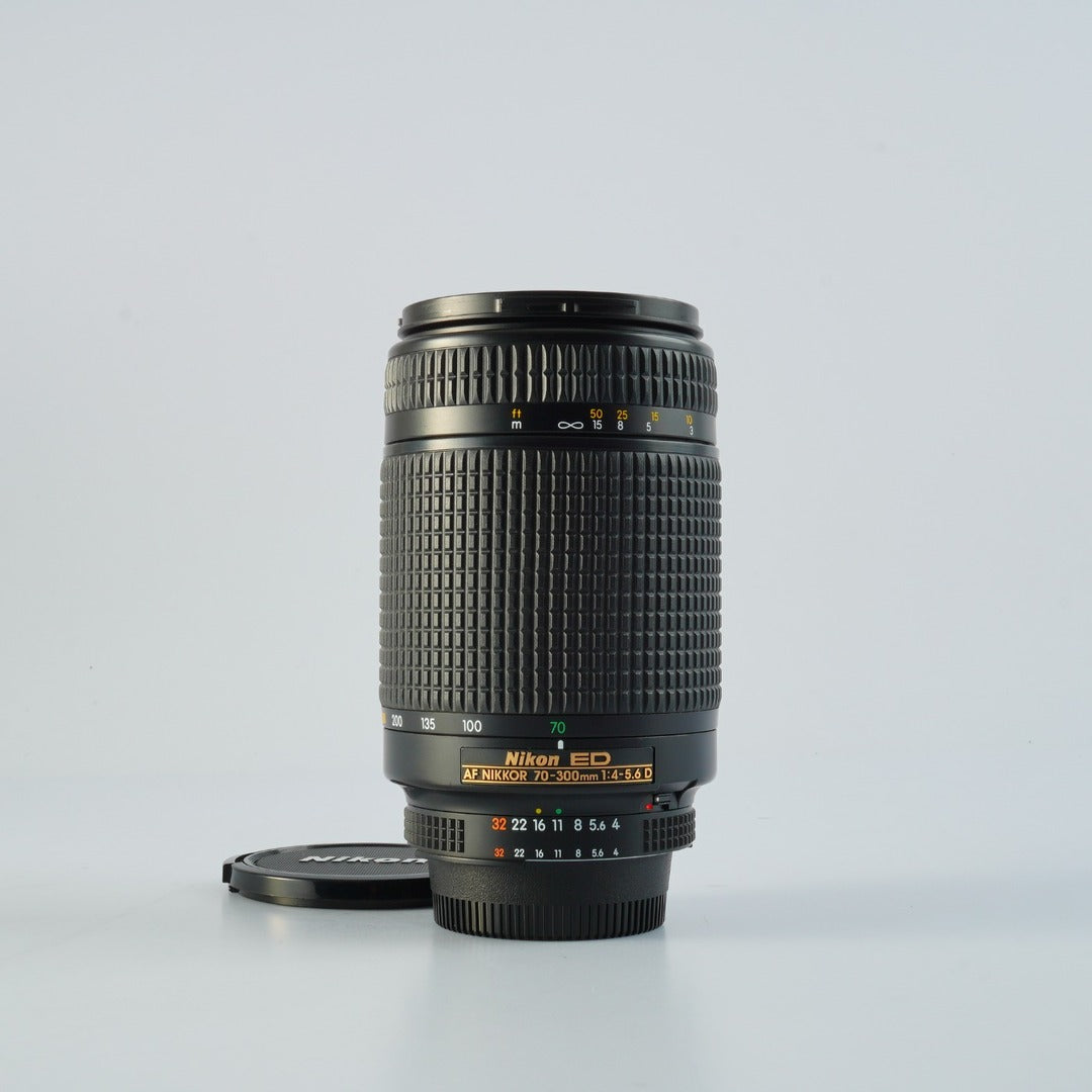 Nikon AF Nikkor 70-300mm f4-5.6 D ED - Filem.sg