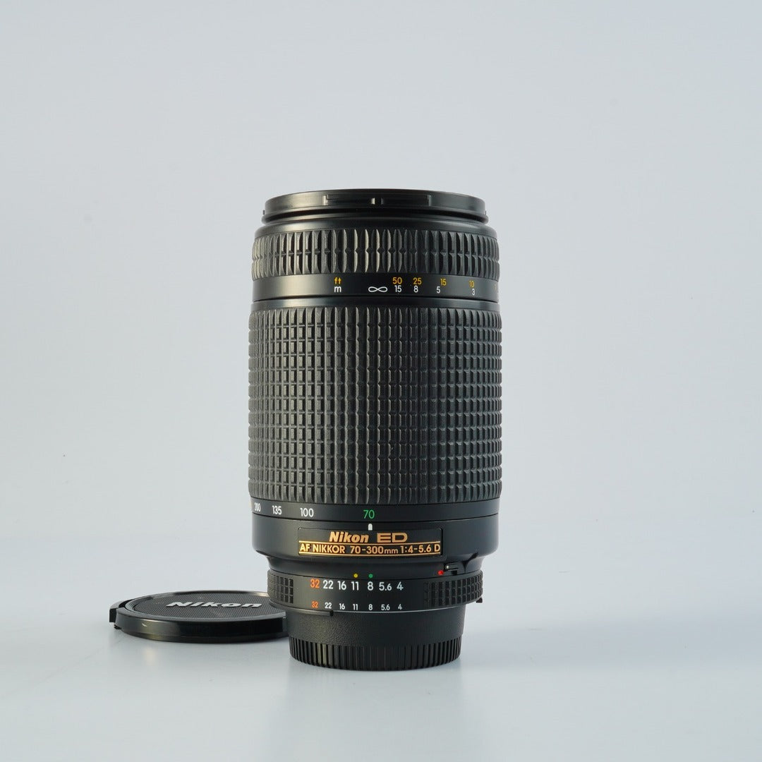 Nikon AF Nikkor 70-300mm f4-5.6 D ED - Filem.sg