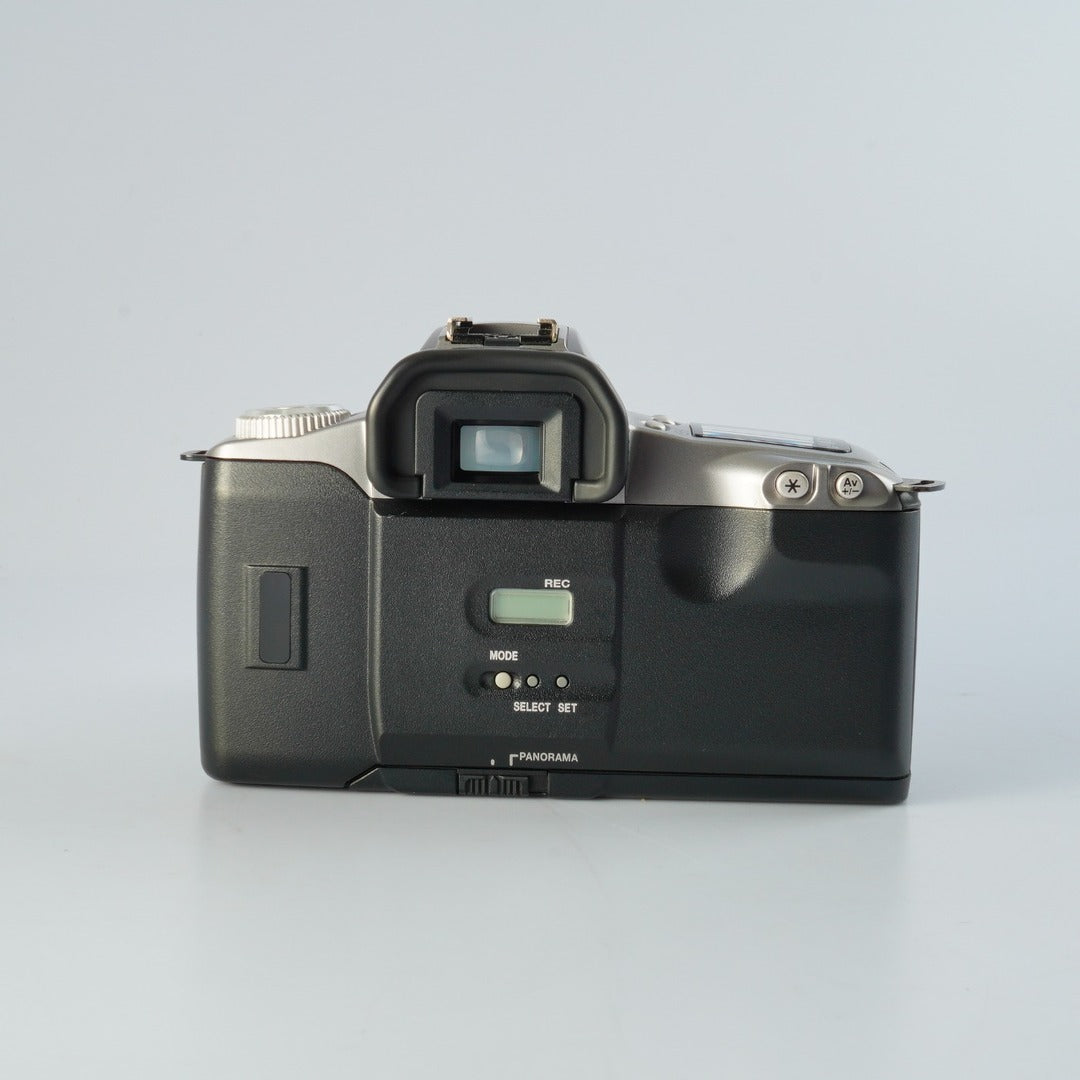 Canon EOS Kiss III L + EF 28-90mm f4-5.6 II USM - Filem.sg