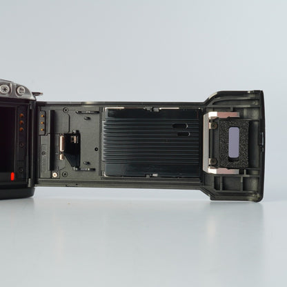 Canon EOS Kiss III L + EF 28-90mm f4-5.6 II USM - Filem.sg
