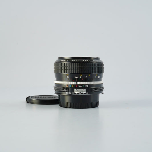 Nikon Ai Nikkor 28mm f2.8 - Filem.sg
