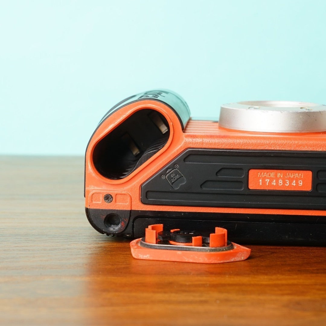 Konica Genba Kantoku 35 WB Eco (Orange) - Filem.sg