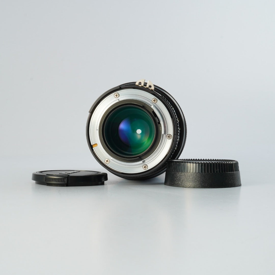 Nikon Ai Zoom NIKKOR.C Auto 80-200mm f4.5 - Filem.sg