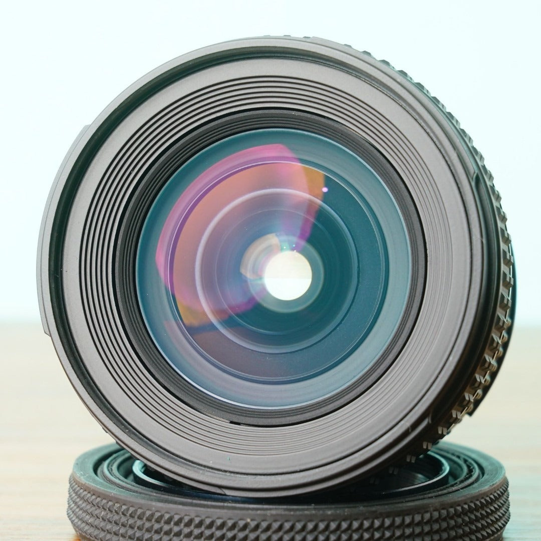 Nikon AF Nikkor 20mm f/2.8 - Filem.sg