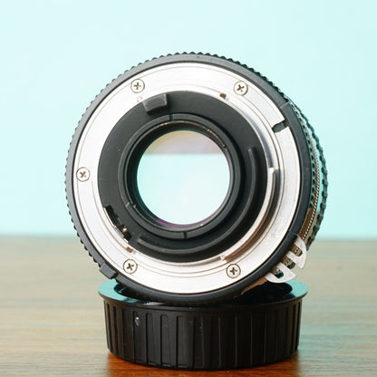 Nikon Ai Nikkor 35mm f/2 (with lens hood) - Filem.sg