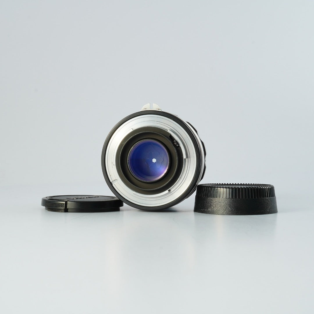 Nikon Ai NIKKOR-P Auto 105mm f2.5 - Filem.sg