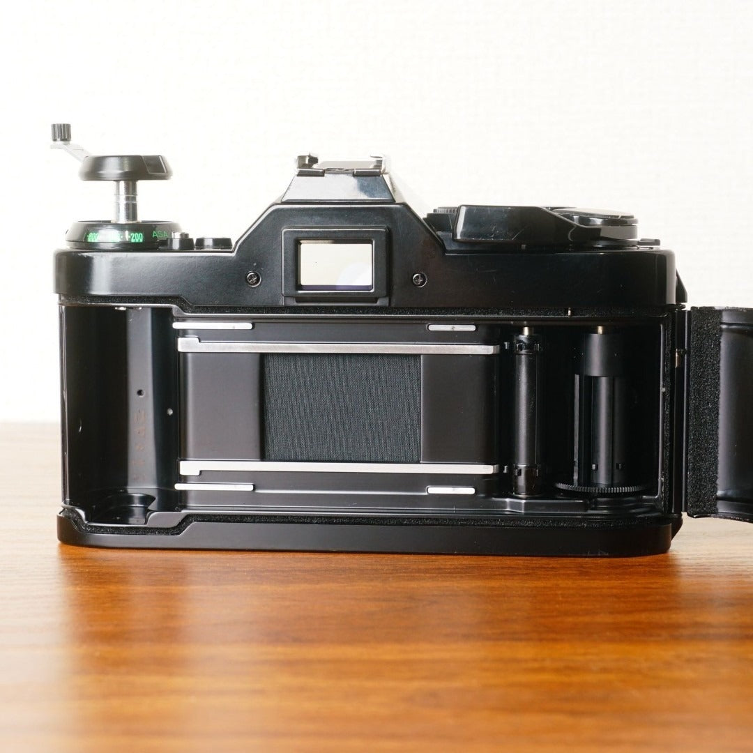 Canon AE-1 Program (Black, with original box) - Filem.sg