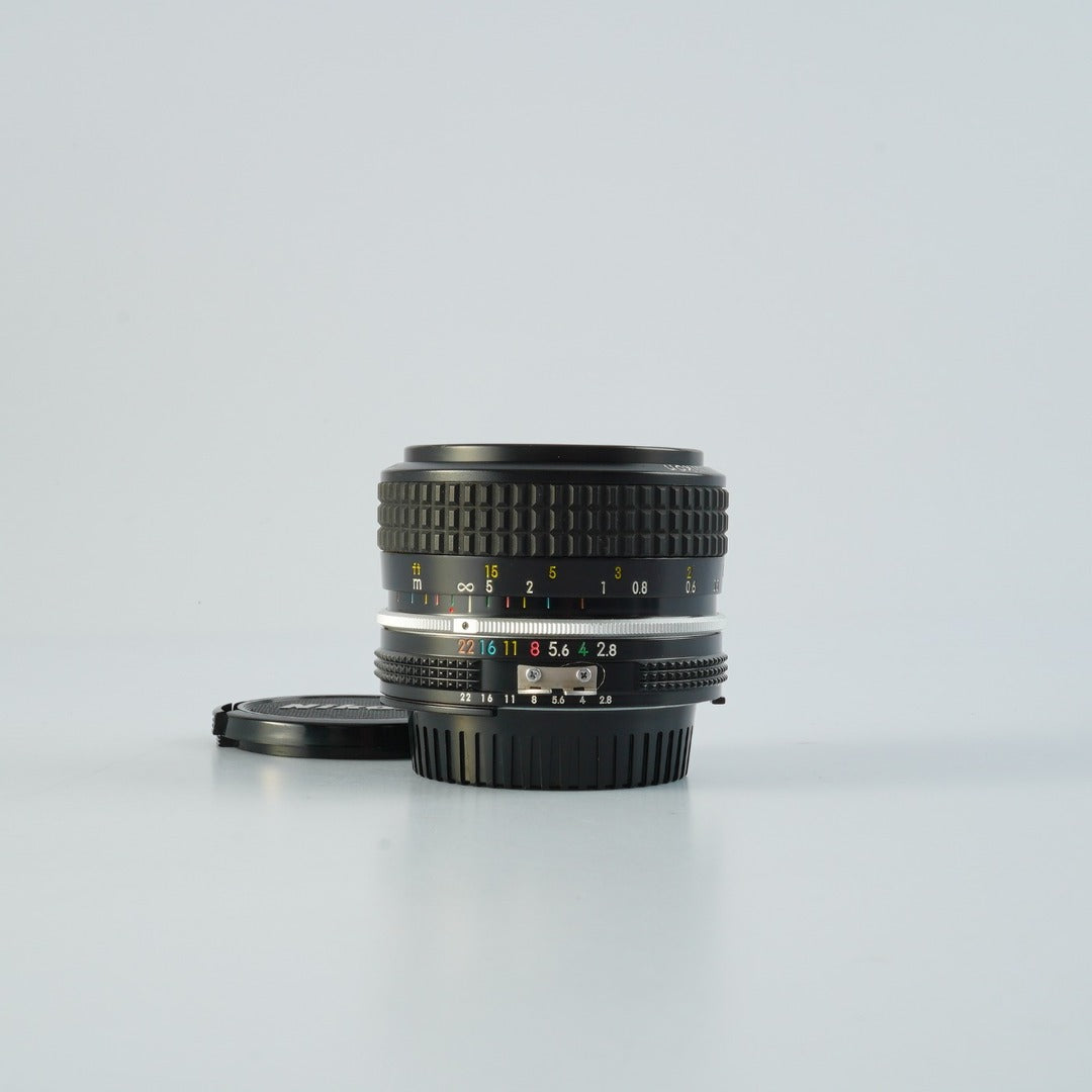 Nikon Ai Nikkor 28mm f2.8 - Filem.sg