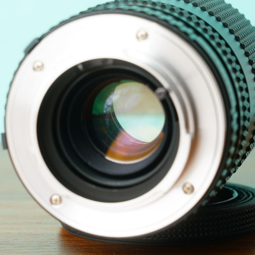 Cosina 35-135mm f/3.5-4.5 Macro - Filem.sg